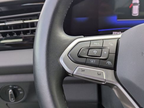 Used 2025 Volkswagen Jetta Sport FWD image 19