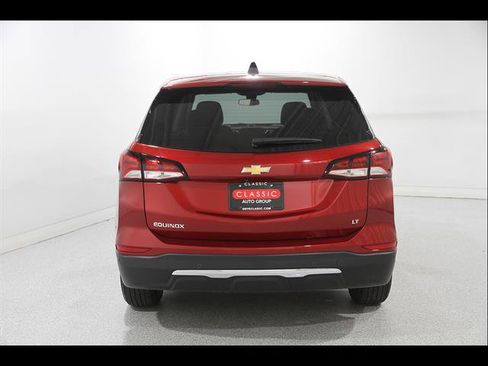 Used 2024 Chevrolet Equinox LT FWD image 20