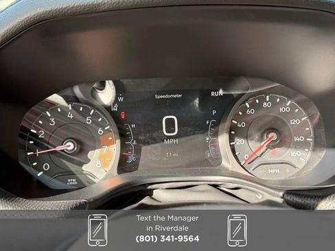 New 2025 Jeep Compass Latitude w/ Sun & Sound Group image 17