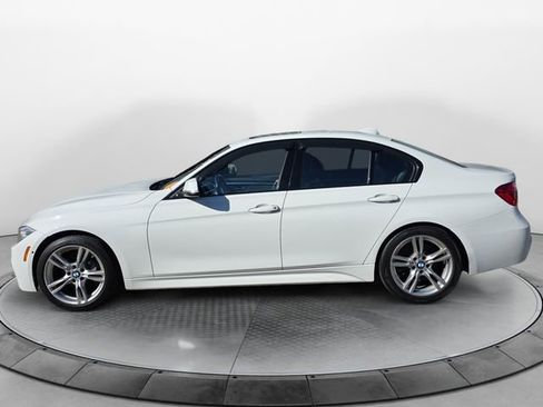 Used 2017 BMW 330i Sedan RWD image 2