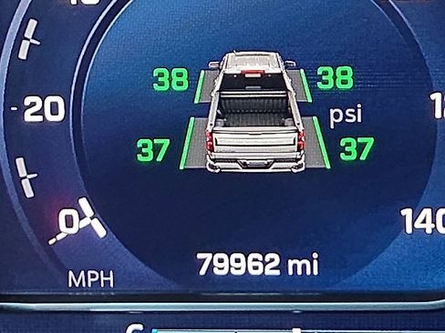 Certified 2023 Chevrolet Silverado 1500 RST image 23