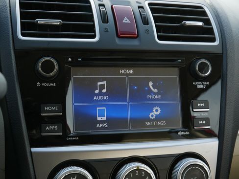 Used 2015 Subaru Crosstrek 2.0i Premium image 22