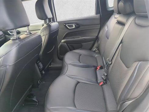 New 2026 Jeep Compass Latitude image 14