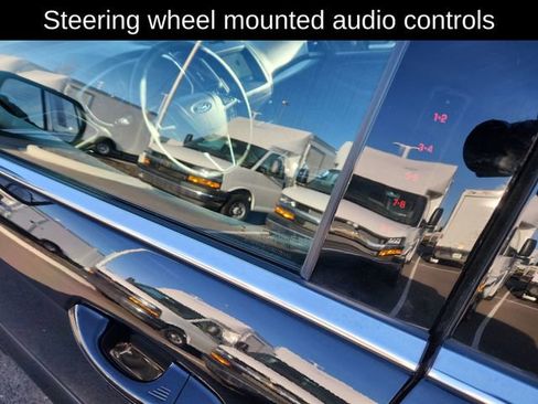 Used 2019 Ford Edge SEL w/ Equipment Group 201A image 21