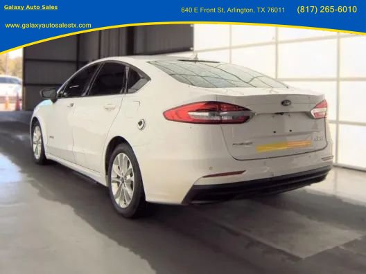 Used 2019 Ford Fusion SE FWD image 7