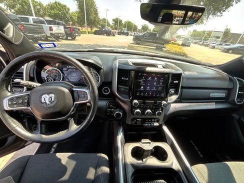 Used 2020 RAM 1500 Big Horn AWD/4WD image 16