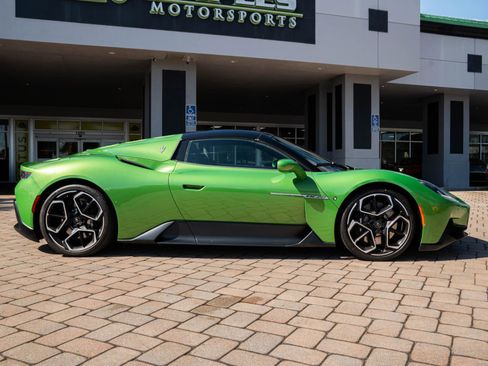 Used 2023 Maserati MC20 Spyder image 13