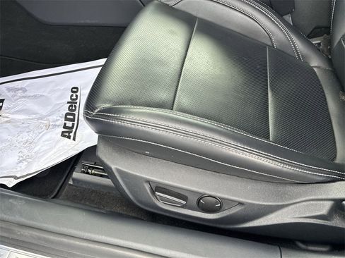 Used 2024 Ford Mustang Premium image 12