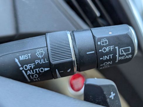 Used 2015 Acura MDX Sport Utility 4D image 25