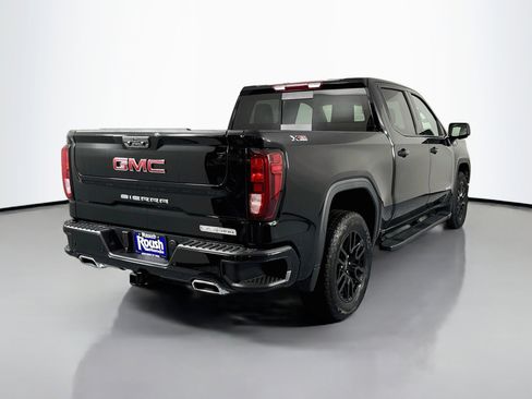 Used 2025 GMC Sierra 1500 Elevation w/ Elevation Premium Package AWD/4WD image 5