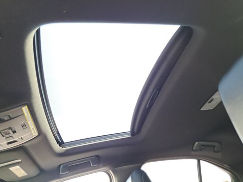 Used 2020 Lexus UX 200 w/ Premium Package FWD image 32