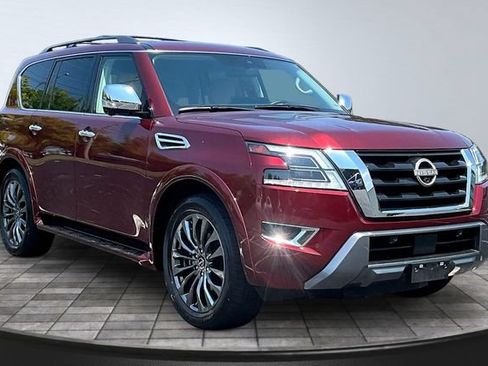 Used 2024 Nissan Armada Platinum w/ Captain's Chairs Package AWD/4WD image 3
