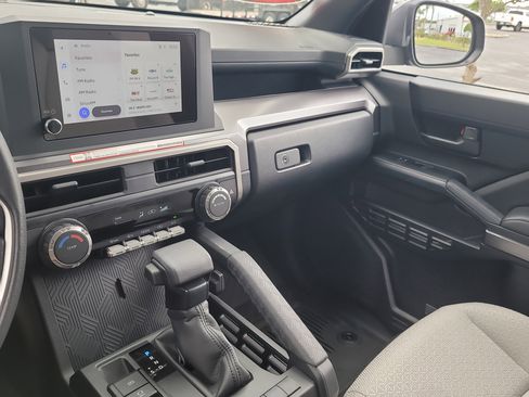 Used 2026 Toyota 4Runner SR5 image 20