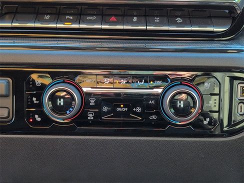 New 2026 Chevrolet Silverado 2500 ZR2 image 20