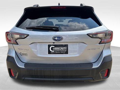 Used 2022 Subaru Outback Premium AWD/4WD image 5