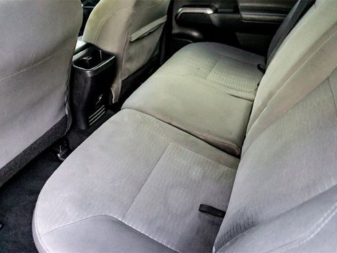 Used 2018 Toyota Tacoma SR5 image 27