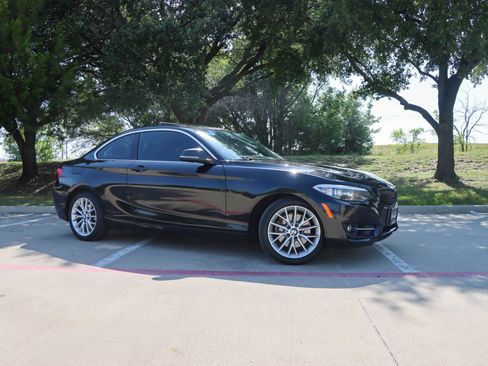 Used 2016 BMW 228i Coupe w/ Driver Assistance Package RWD image 1