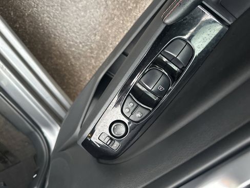 Used 2025 Nissan Altima 2.5 SR image 11