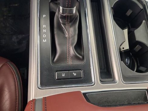 Used 2018 Ford F150 Platinum w/ Equipment Group 701A Luxury image 11