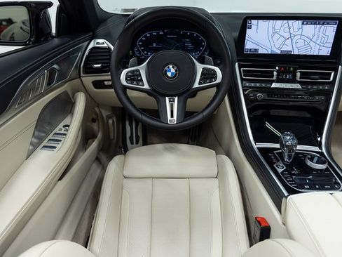 Used 2025 BMW M850i xDrive Convertible image 3