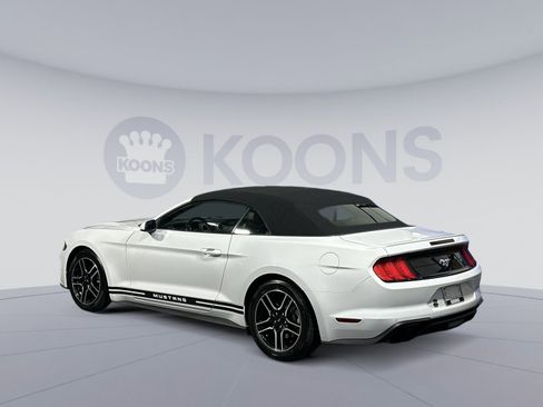 Used 2021 Ford Mustang Premium image 4