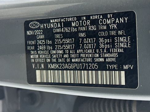 Used 2023 Hyundai Kona SE w/ Cargo Package image 12