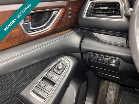 Used 2023 Subaru Ascent Touring image 7