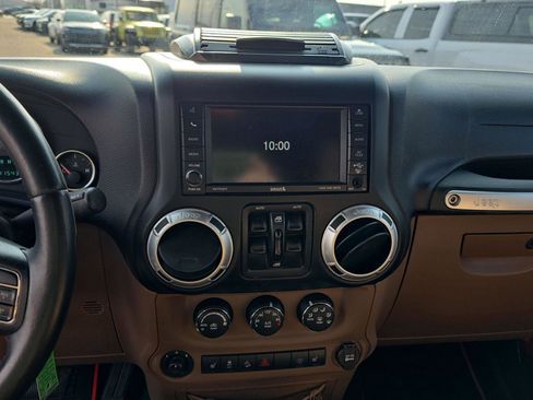 Used 2014 Jeep Wrangler Unlimited Sahara w/ Mopar Chrome Edition Group image 4