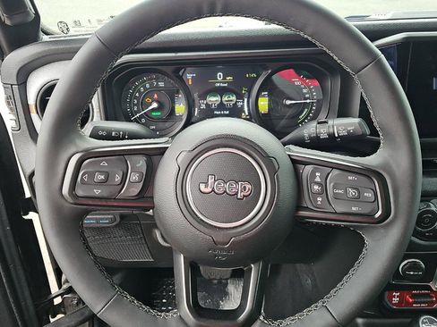 Used 2025 Jeep Wrangler Unlimited Sport S 4xe image 8