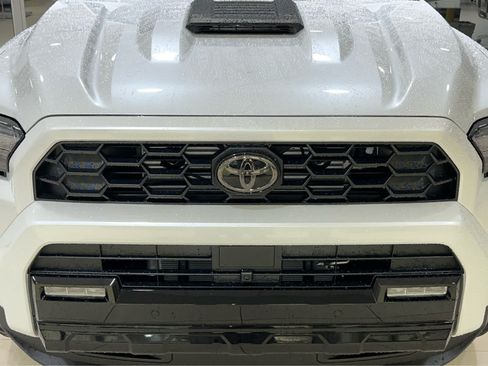 New 2026 Toyota 4Runner TRD Sport AWD/4WD image 4