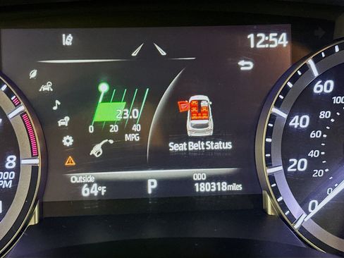 Used 2022 Toyota Highlander Limited FWD image 19