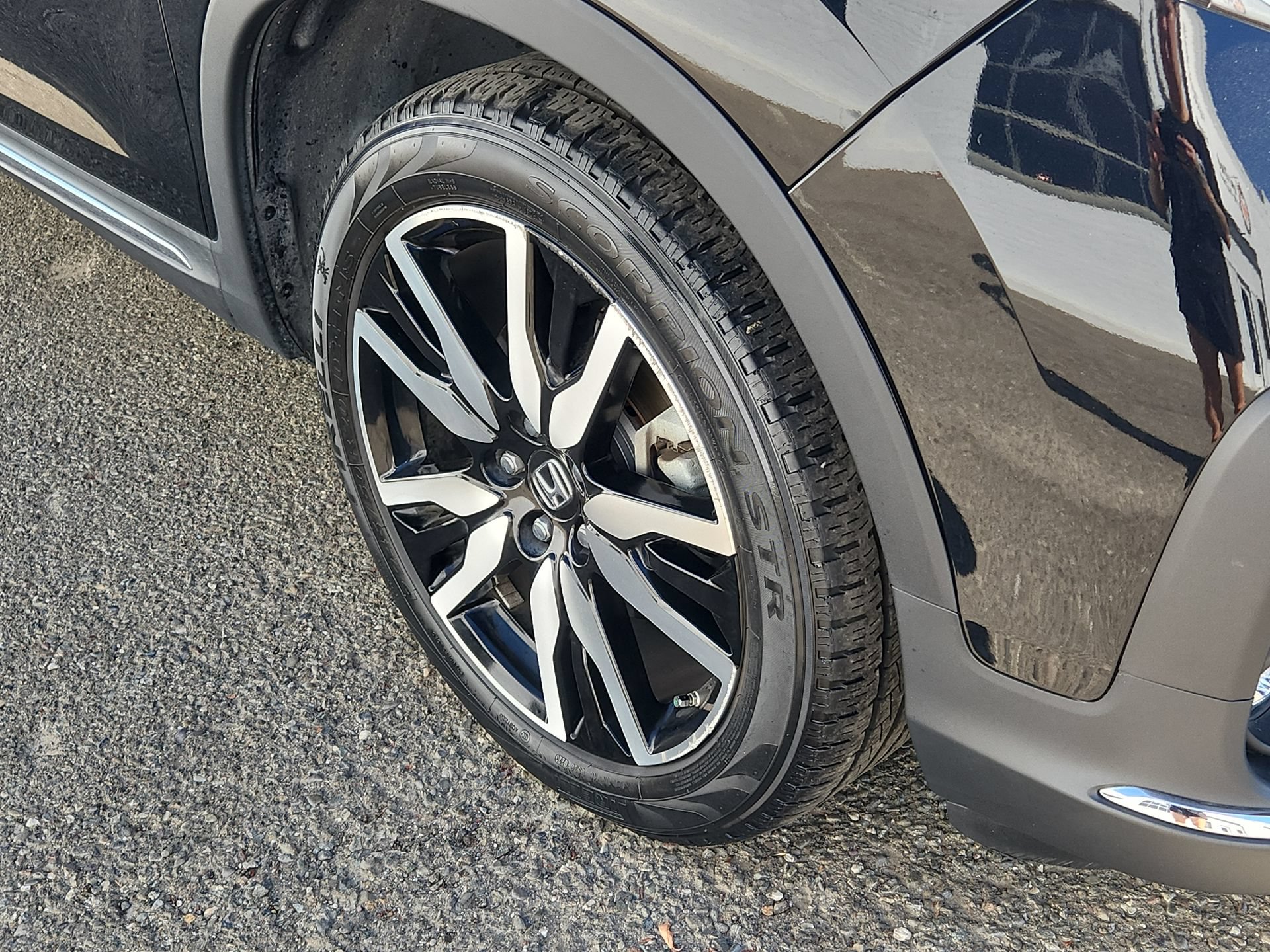 Used 2020 Honda Pilot Touring image 19