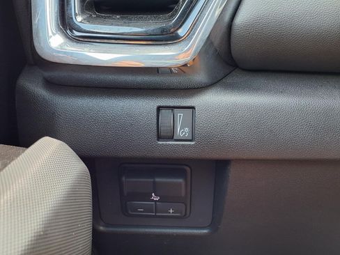 Used 2024 GMC Canyon Elevation w/ Convenience Package RWD image 22