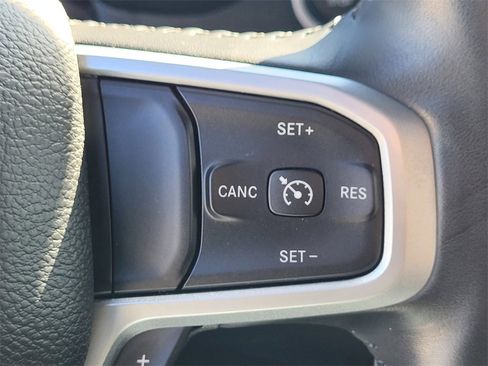 Used 2022 RAM 1500 Big Horn image 24