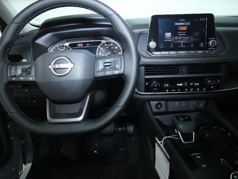 Certified 2026 Nissan Rogue SV w/ Cold Weather Package AWD/4WD image 27