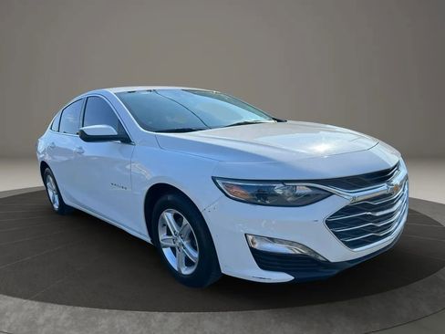 Used 2023 Chevrolet Malibu LT FWD image 3