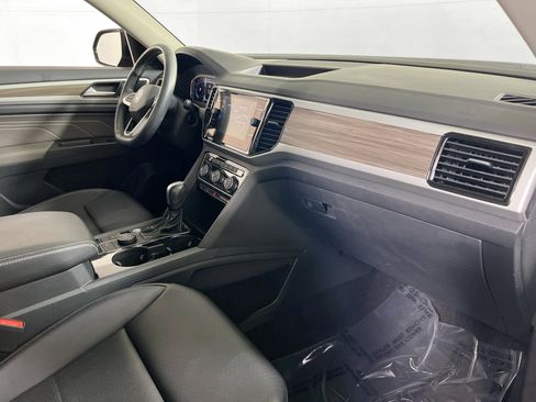 Used 2022 Volkswagen Atlas SEL image 31