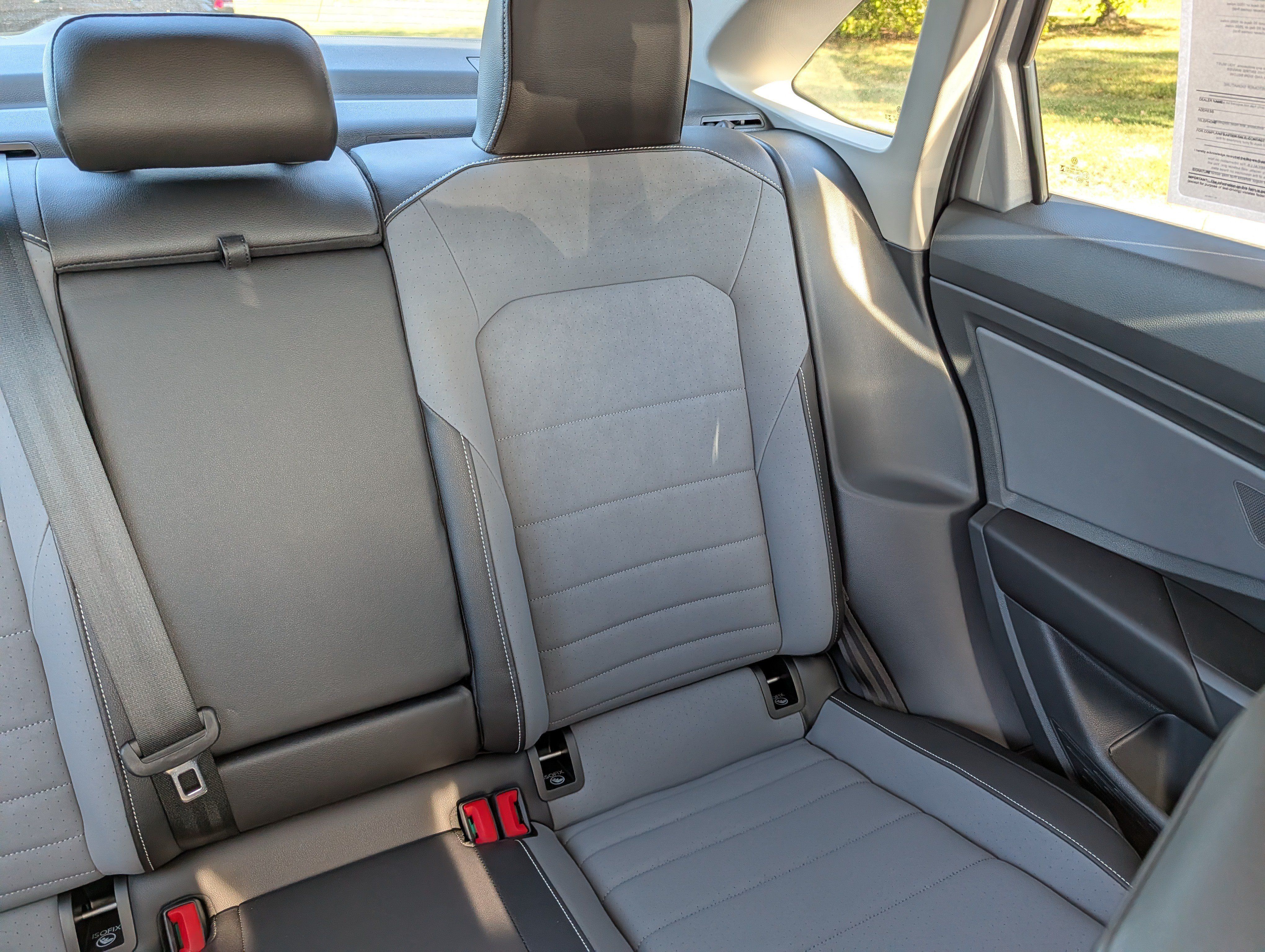 Certified 2025 Volkswagen Jetta SE FWD image 14