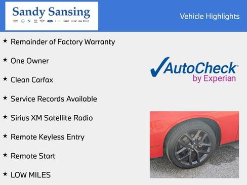 Used 2023 Dodge Challenger SXT w/ Blacktop Package image 7