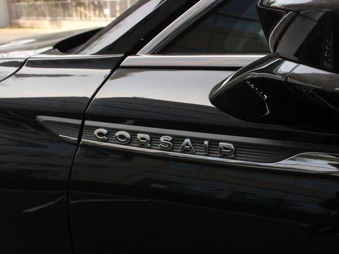 Used 2020 Lincoln Corsair AWD w/ Equipment Group 101A image 13