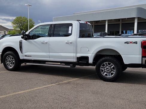 Used 2025 Ford F250 Lariat AWD/4WD image 24