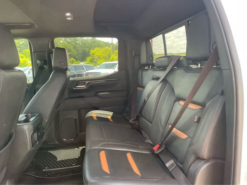 Used 2023 GMC Sierra 1500 AT4 w/ AT4 Premium Package AWD/4WD image 21