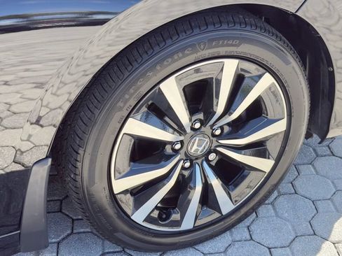 Used 2023 Honda Civic EX image 20