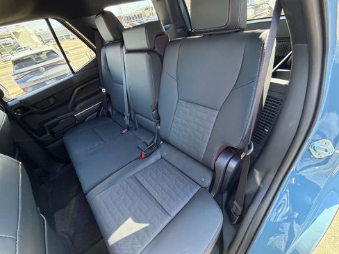 Used 2026 Toyota 4Runner TRD Off-Road Premium image 15