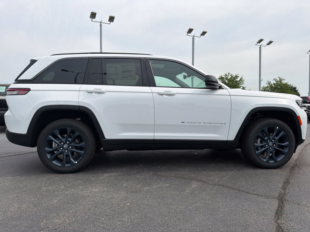 New 2026 Jeep Grand Cherokee Limited AWD/4WD image 50