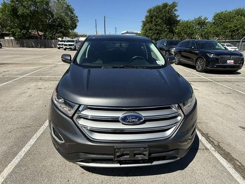 Used 2017 Ford Edge SEL image 3