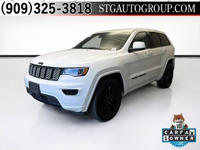 Used 2020 Jeep Grand Cherokee Altitude