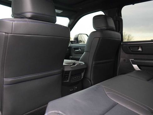 Used 2024 Toyota Tundra Platinum image 13