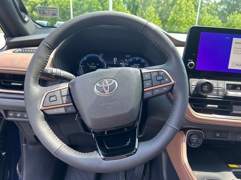 New 2026 Toyota Grand Highlander AWD Hybrid image 14
