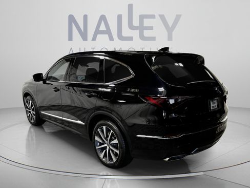 Used 2026 Acura MDX w/ Technology Package FWD image 4